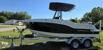 2021 Crownline Finseeker 200CC