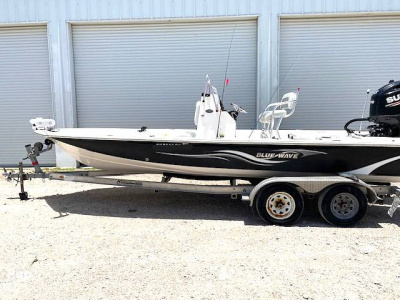 2021 Blue Wave 2200 STL