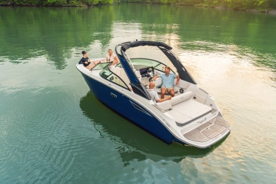 2026 Sea Ray SDX 230