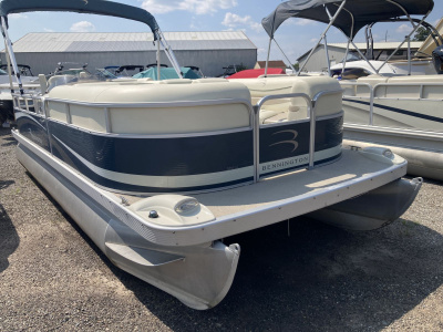 2009 Bennington 2050 GL