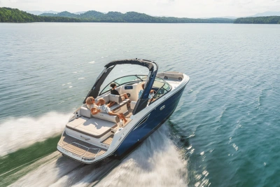 2026 Sea Ray SDX 230