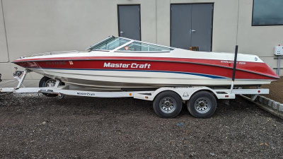 1993 Mastercraft Maristar 225