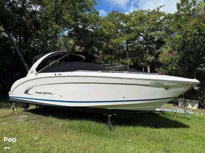 2014 Regal "2014 Regal 3200 Bowrider - Exceptional Condition