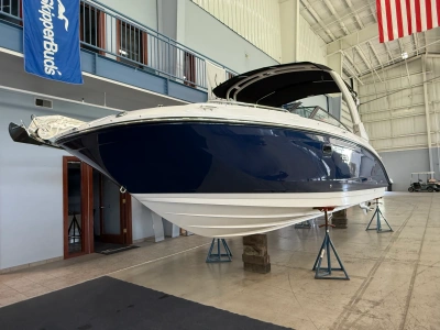 2026 Sea Ray SDX 290 Outboard