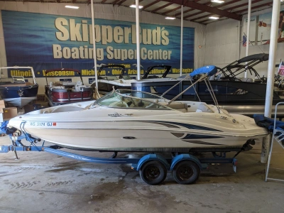 2002 Sea Ray 220 SUNDECK
