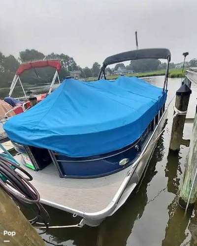 2017 Misty Harbor Biscayne 2285CU