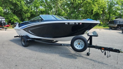 2015 Glastron 207 GT