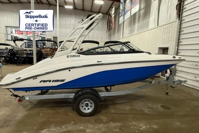 2024 Yamaha AR 195
