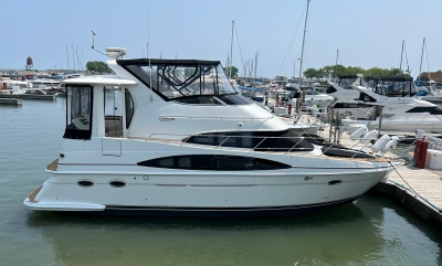2004 Carver 396 MY
