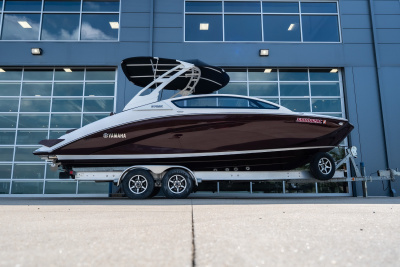 2023 Yamaha 275SE