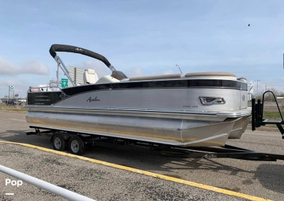 2019 Avalon Catalina 2585 VRB