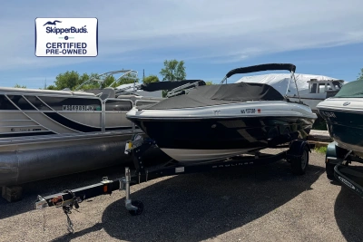 2023 Bayliner VR4 Bowrider