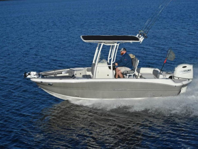 2022 Stingray 216CC
