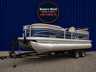 2022 Sun Tracker Party Barge® 22 XP3