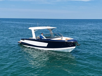 2024 Aviara AV32