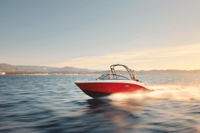 2026 Sea Ray SPX 210
