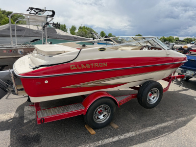 2004 Glastron 185