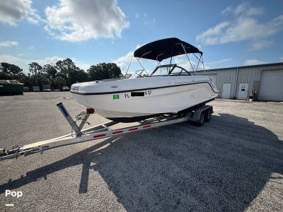 2023 Bayliner DX2200