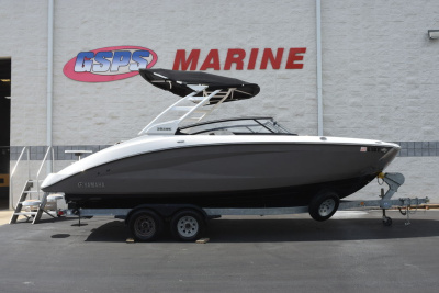 2023 Yamaha 252