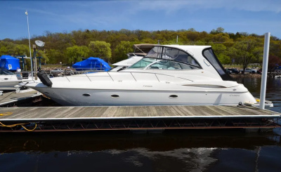 2003 Cruisers 4370 Express