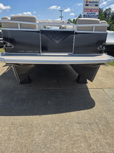 2025 Avalon VTX Cruise