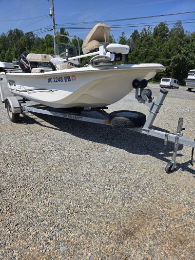 2015 Carolina Skiff JVX16