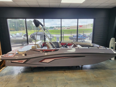 2027 Starcraft J9 JET SUPER SPORT