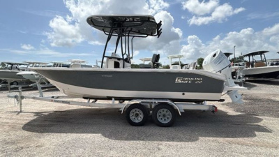 2025 Carolina Skiff ULTRA ELITE SERIES