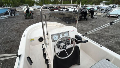 2026 Carolina Skiff E SERIES