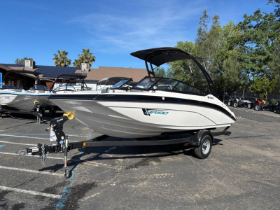 2026 Yamaha AR