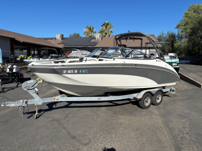 2015 Yamaha AR240 HO 4* - Gray - Galv