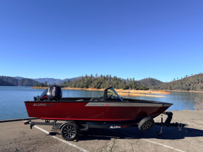 2025 Alumacraft Competitor