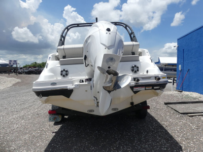 2024 Hurricane SunDeck 2600 OB