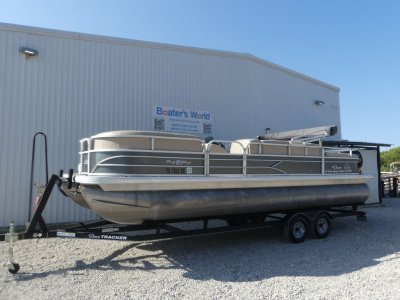 2017 Sun Tracker PARTY BARGE® 24 DLX