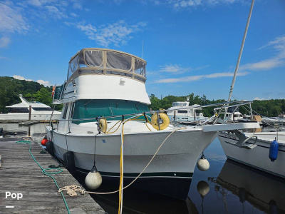 2002 Mainship 390 Trawler
