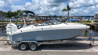 2027 Stingray 211DC