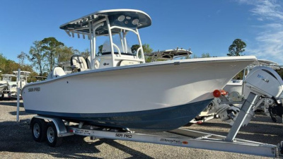 2025 Sea Pro Center Console
