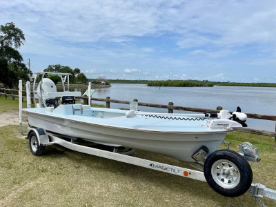 0 Magic Tilt Skiff Trailers
