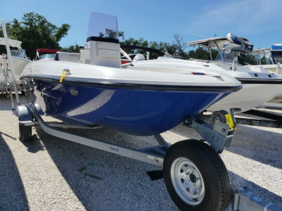 2017 Bayliner Element F18