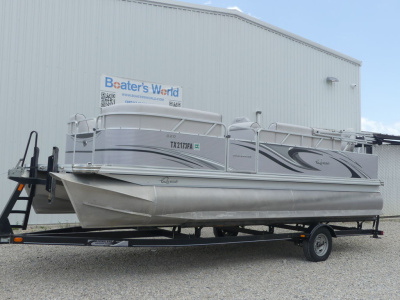 2018 Apex 820 Lanai Sport Cruise