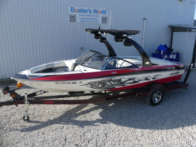 2017 Malibu 22 VLX