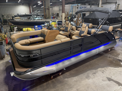 2026 Bentley Elite 223 Quad Swingback QSB Tritoon