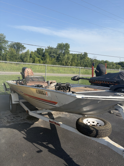 1982 Bass Tracker tournament tx