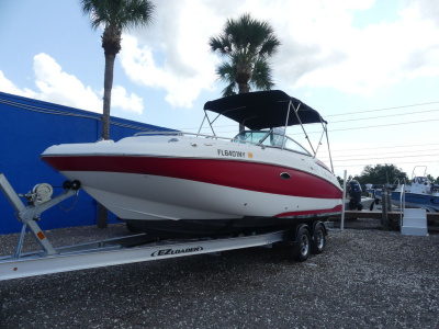 2009 Hurricane SunDeck 2400 OB