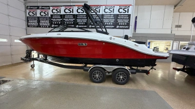 2026 Sea Ray SPX 210