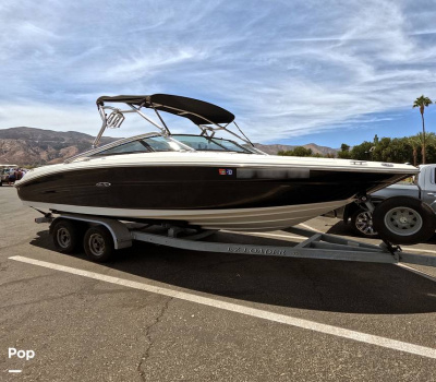 2005 Sea Ray 240 Select