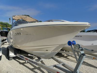 2023 Scout 215 Dorado