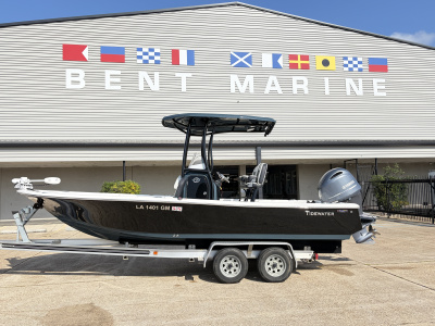 2021 Tidewater 2210 CAROLINA BAY