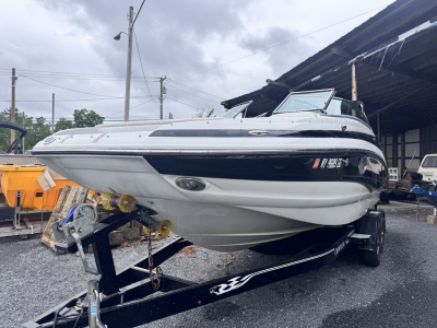 2012 Crownline E4 Cruiser w/ Mercruiser 5.0L V8 Bravo 3 & Trailer