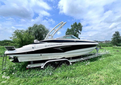 2022 Crownline 255 SS Tower
